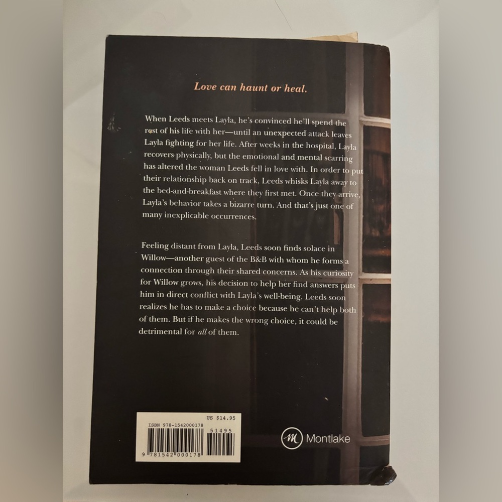 Layla by Colleen Hoover - Picture 2 of 2